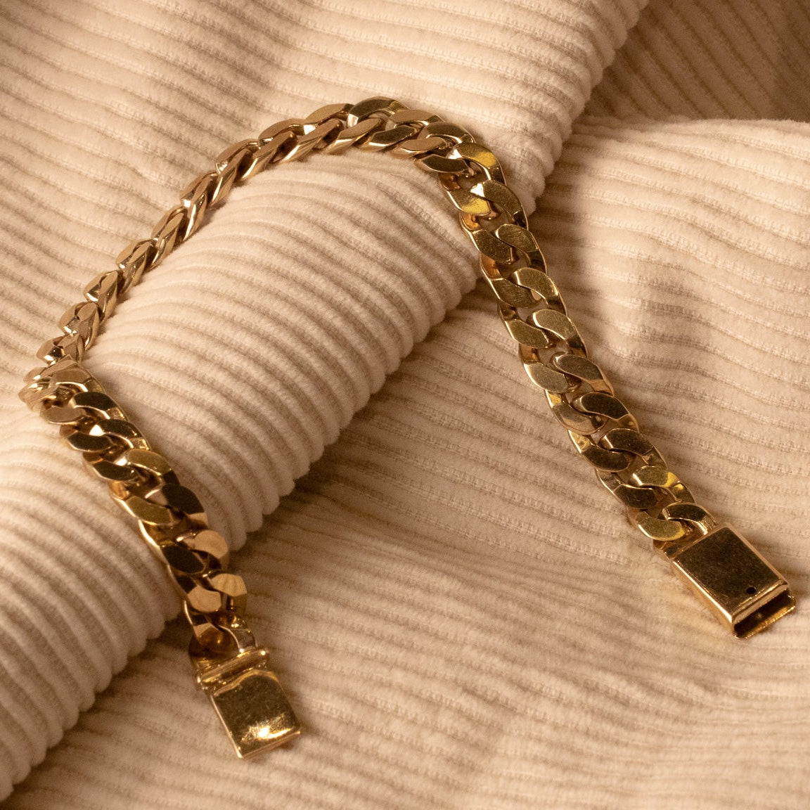 The Classic Cuban Bracelet