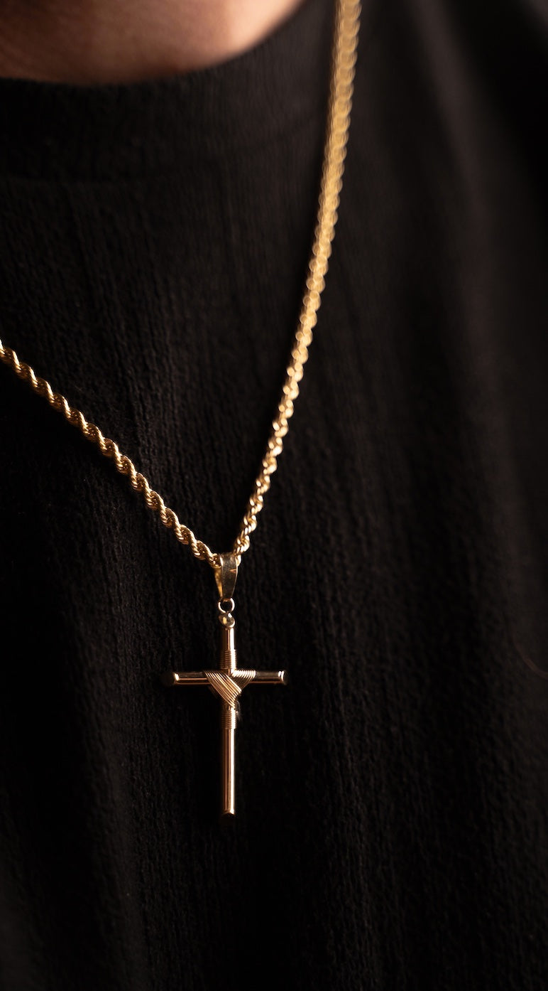Sagrado Cross Pendant